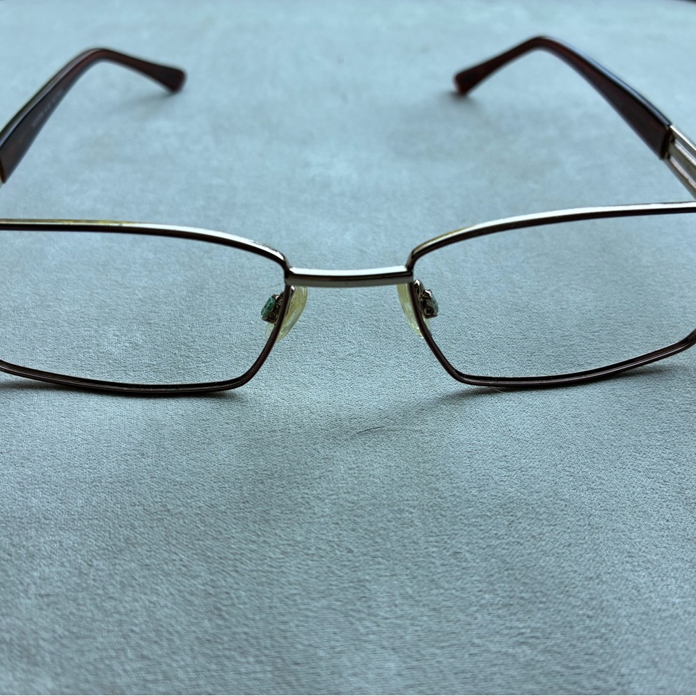 Brown Rectangular Women's Glasses - image 7